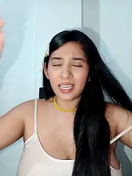 VALENTINA ROUSE  online show from October 11, 2025, 3:18 am