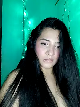 Snapshot of VALENTINA_ROUSE_ chatting on May 7, 2026, 2:38 am VALENTINA ROUSE online show from May 7, 2026, 2:38 am