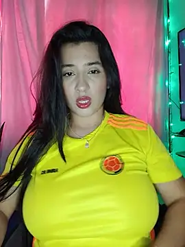 Snapshot of VALENTINA_ROUSE_ chatting on June 23, 2026, 8:29 pm VALENTINA ROUSE online show from June 23, 2026, 8:29 pm