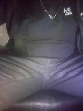 OnlyMoneyIwanT online show from April 26, 2026, 5:54 pm