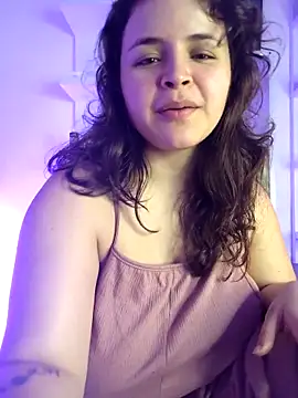 SeleneLuminari8 online show from May 29, 2026, 2:34 pm