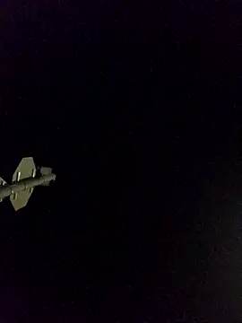 hassan8111 online show from April 21, 2026, 4:35 pm