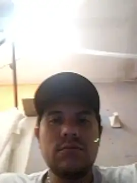 Snapshot of Luk909090 chatting on January 17, 2026, 5:16 pm Luk909090 online show from January 17, 2026, 5:16 pm