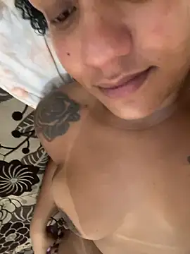 Snapshot of morenaluaa chatting on November 5, 2025, 2:42 pm morenaluaa online show from November 5, 2025, 2:42 pm