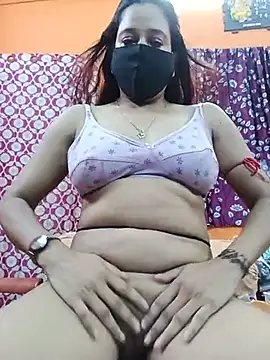 Hotpuja25 online show from July 13, 2026, 5:18 am