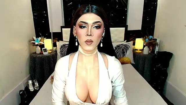 Snapshot of TatianaWil chatting on February 17, 2026, 3:42 pm TatianaWil online show from February 17, 2026, 3:42 pm