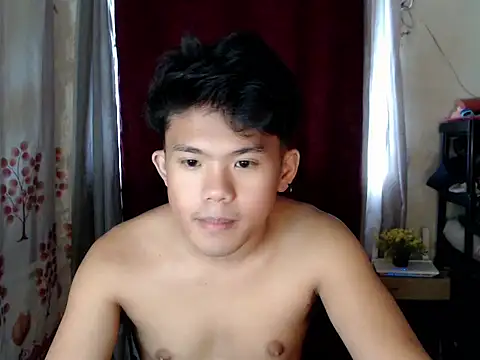 Snapshot of twink_asianbunny chatting on October 25, 2025, 5:39 am twink asianbunny online show from October 25, 2025, 5:39 am