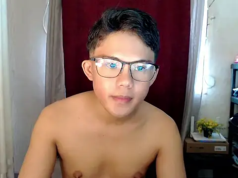 Snapshot of twink_asianbunny chatting on November 10, 2025, 5:45 am twink asianbunny online show from November 10, 2025, 5:45 am