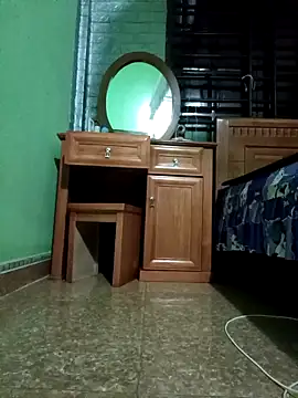 SexyQueen99 online show from April 15, 2026, 9:48 pm