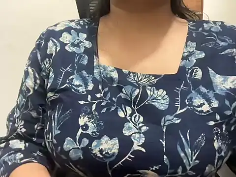Snapshot of Anushka_01 chatting on July 12, 2026, 4:08 pm Anushka 01 online show from July 12, 2026, 4:08 pm