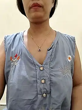 love sexy090 online show from October 9, 2025, 11:49 pm