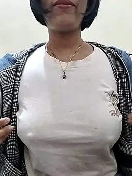 love sexy090 online show from March 11, 2026, 12:04 am