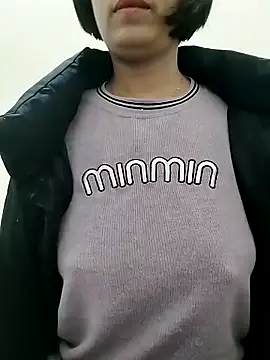 love sexy090 online show from February 2, 2026, 11:48 pm