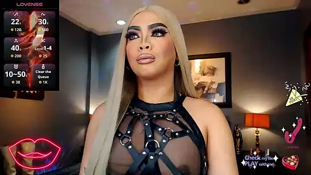 FridaHumphrey online show from October 24, 2025, 5:34 pm