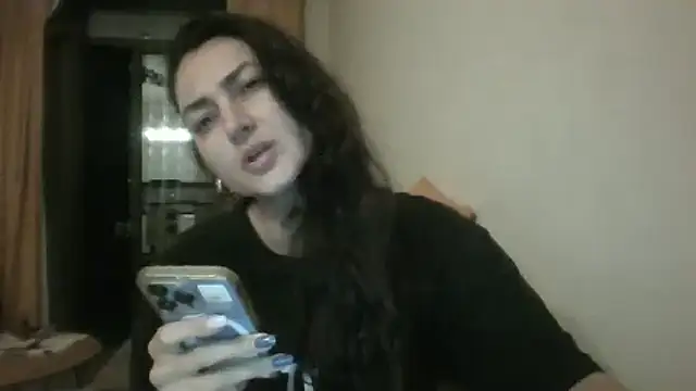 Snapshot of Anelii1 chatting on September 12, 2025, 11:04 pm Anelii1 online show from September 12, 2025, 11:04 pm