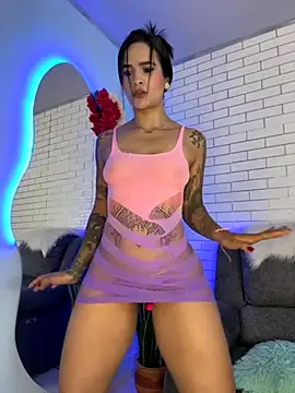 Snapshot of Im_Fernanda chatting on October 5, 2025, 10:50 am Im Fernanda online show from October 5, 2025, 10:50 am