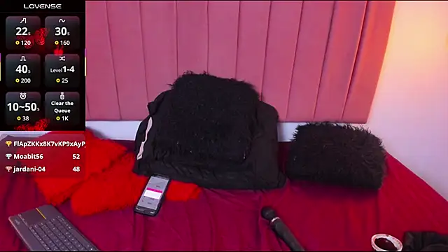 ana foxi online show from December 15, 2025, 6:30 am