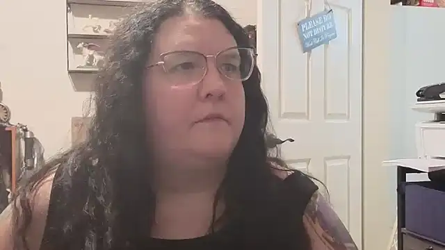emberlynnix online show from September 16, 2025, 5:52 am