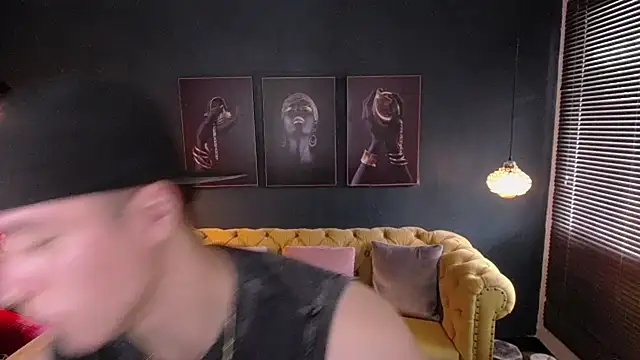 Snapshot of deivid_parker chatting on May 21, 2026, 1:52 pm deivid parker online show from May 21, 2026, 1:52 pm