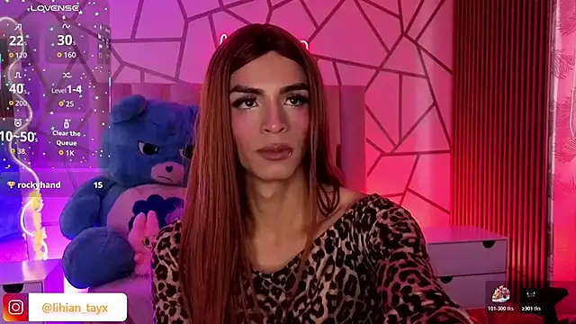 LIHIAN TAY online show from October 25, 2025, 4:07 pm