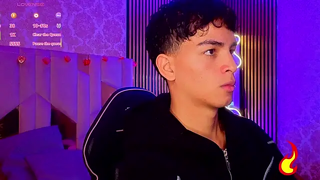 LIHIAN TAY online show from April 10, 2026, 12:23 pm