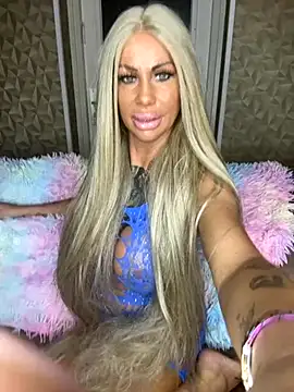 Snapshot of dutchbarbie chatting on October 17, 2025, 11:50 pm dutchbarbie online show from October 17, 2025, 11:50 pm