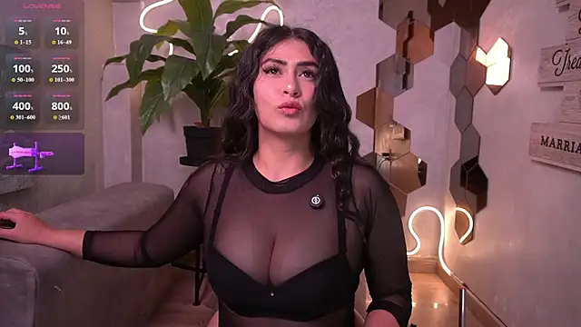 saritass  online show from August 10, 2026, 1:56 am