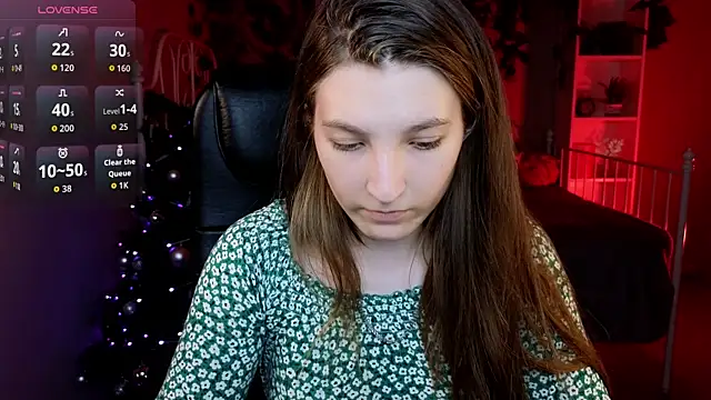 Mia Myles online show from December 19, 2025, 10:17 am