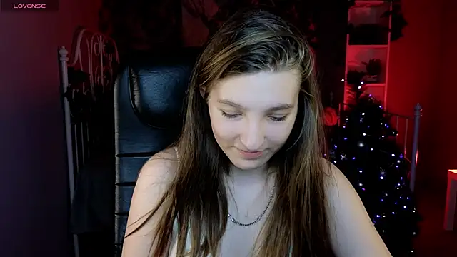 Mia Myles online show from December 21, 2025, 10:28 am