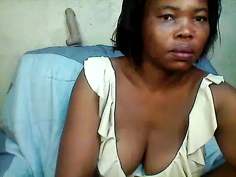 CharlotteXXX online show from April 16, 2026, 6:41 pm