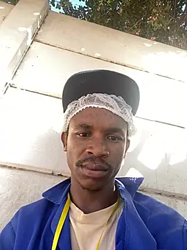 Snapshot of Minathi25410 chatting on April 26, 2026, 6:54 am Minathi25410 online show from April 26, 2026, 6:54 am
