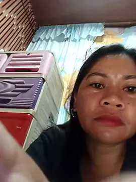 sexybitch 02 online show from December 5, 2025, 7:01 pm