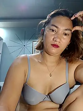 lustlushlady6 online show from November 30, 2025, 8:31 pm