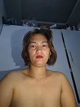 lustlushlady6 online show from October 26, 2025, 9:37 pm