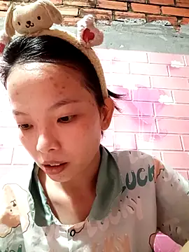 Snapshot of Sammy265 chatting on November 5, 2025, 11:24 am Sammy265 online show from November 5, 2025, 11:24 am