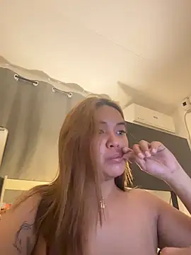 urasianlady online show from March 29, 2026, 7:04 pm