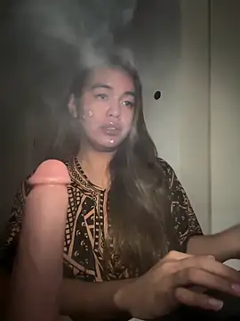 urasianlady online show from November 27, 2025, 11:49 pm