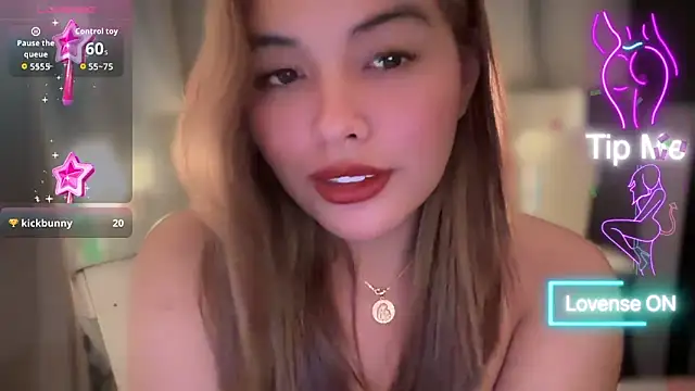 urasianlady online show from March 27, 2026, 5:03 pm