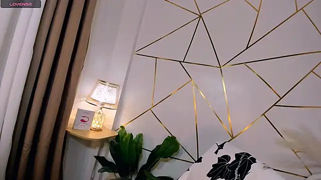 Luxywilson online show from October 12, 2025, 5:58 pm