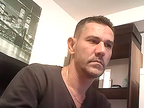 mastercharisma35 online show from December 5, 2025, 2:04 pm