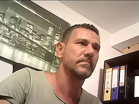 mastercharisma35 online show from September 17, 2025, 4:53 pm