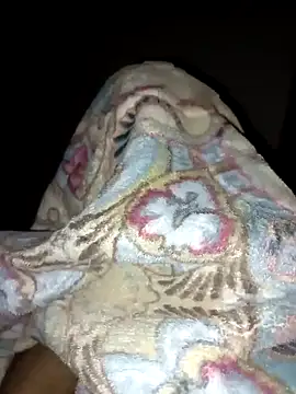 Snapshot of amin20cm chatting on October 24, 2025, 11:59 pm amin20cm online show from October 24, 2025, 11:59 pm