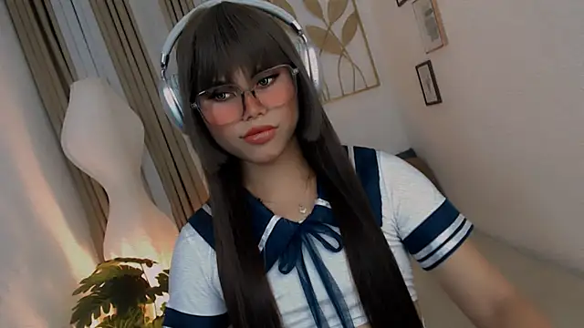 Snapshot of PrettyBlythes_TS chatting on July 5, 2026, 6:20 am PrettyBlythes TS online show from July 5, 2026, 6:20 am