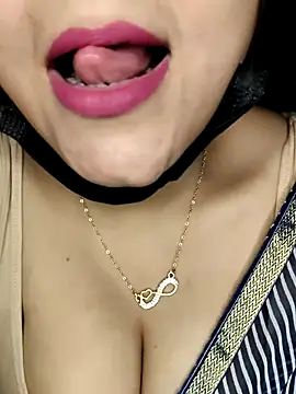 Horny Shalu online show from January 6, 2026, 5:17 pm