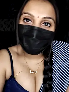 Horny Shalu online show from December 14, 2025, 5:18 pm