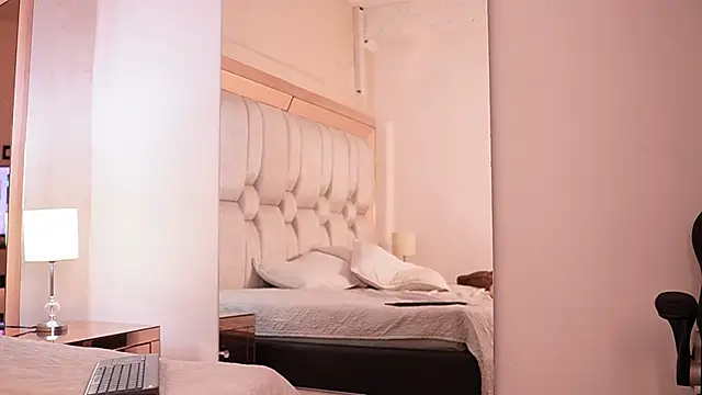 Snapshot of SamantaVazquez chatting on February 25, 2026, 4:29 pm SamantaVazquez online show from February 25, 2026, 4:29 pm