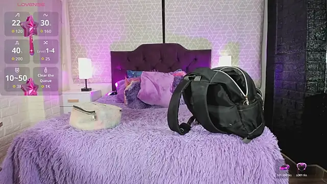 Snapshot of Zamara_Kleii chatting on November 12, 2025, 5:33 am Zamara Kleii online show from November 12, 2025, 5:33 am