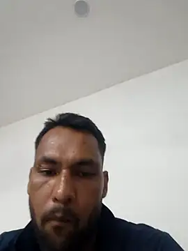 Snapshot of suraj-playboy chatting on July 1, 2026, 1:33 pm suraj-playboy online show from July 1, 2026, 1:33 pm