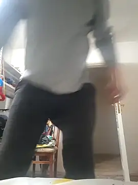 hugecock4u1990 online show from December 1, 2025, 6:09 pm