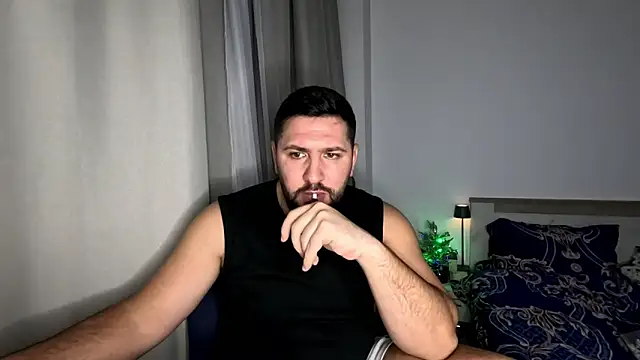 Gold Alpha Boy online show from December 14, 2025, 2:33 pm